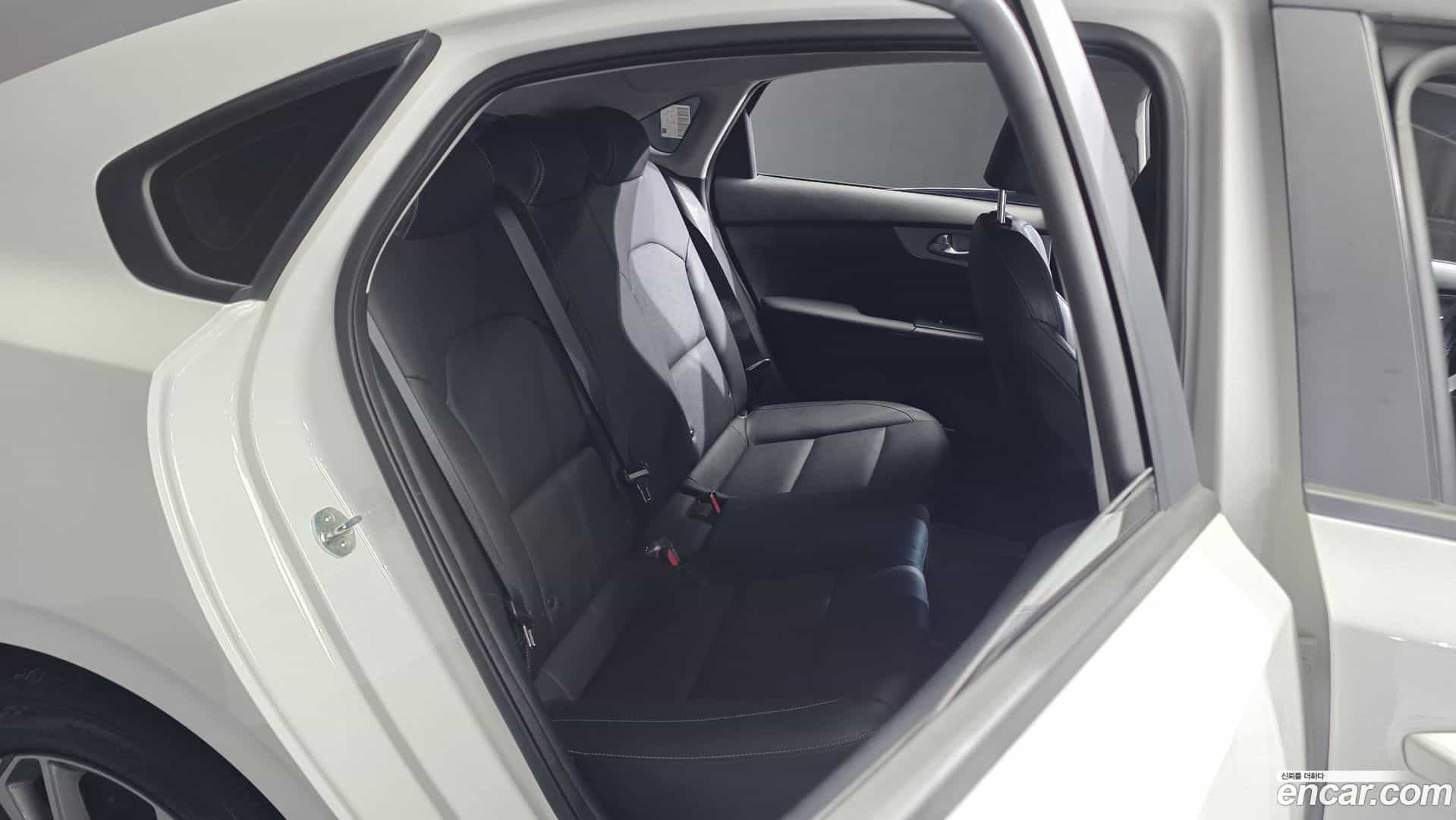 K3 Kia 2022.2-OPTION-016