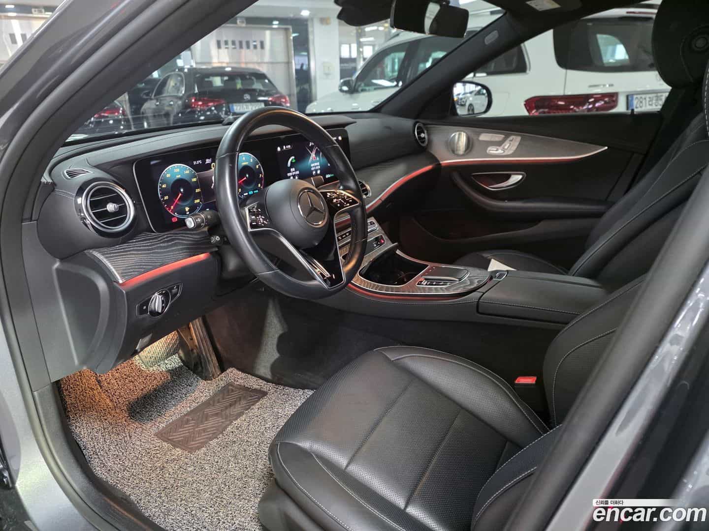 E-Class Mercedes-Benz 2022.1-OPTION-018