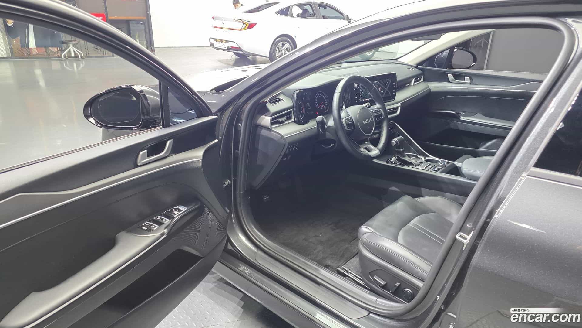 K5 Kia 2023.6-INNER-010