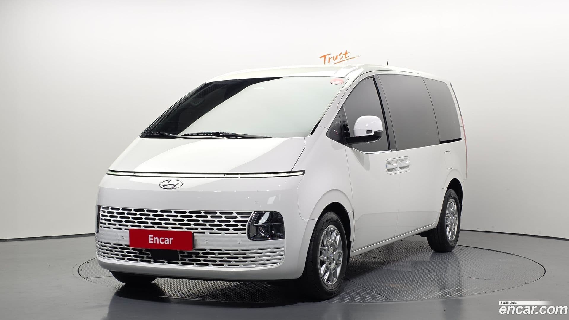 Main__Slider__Photo:Staria Hyundai 2024.0-0