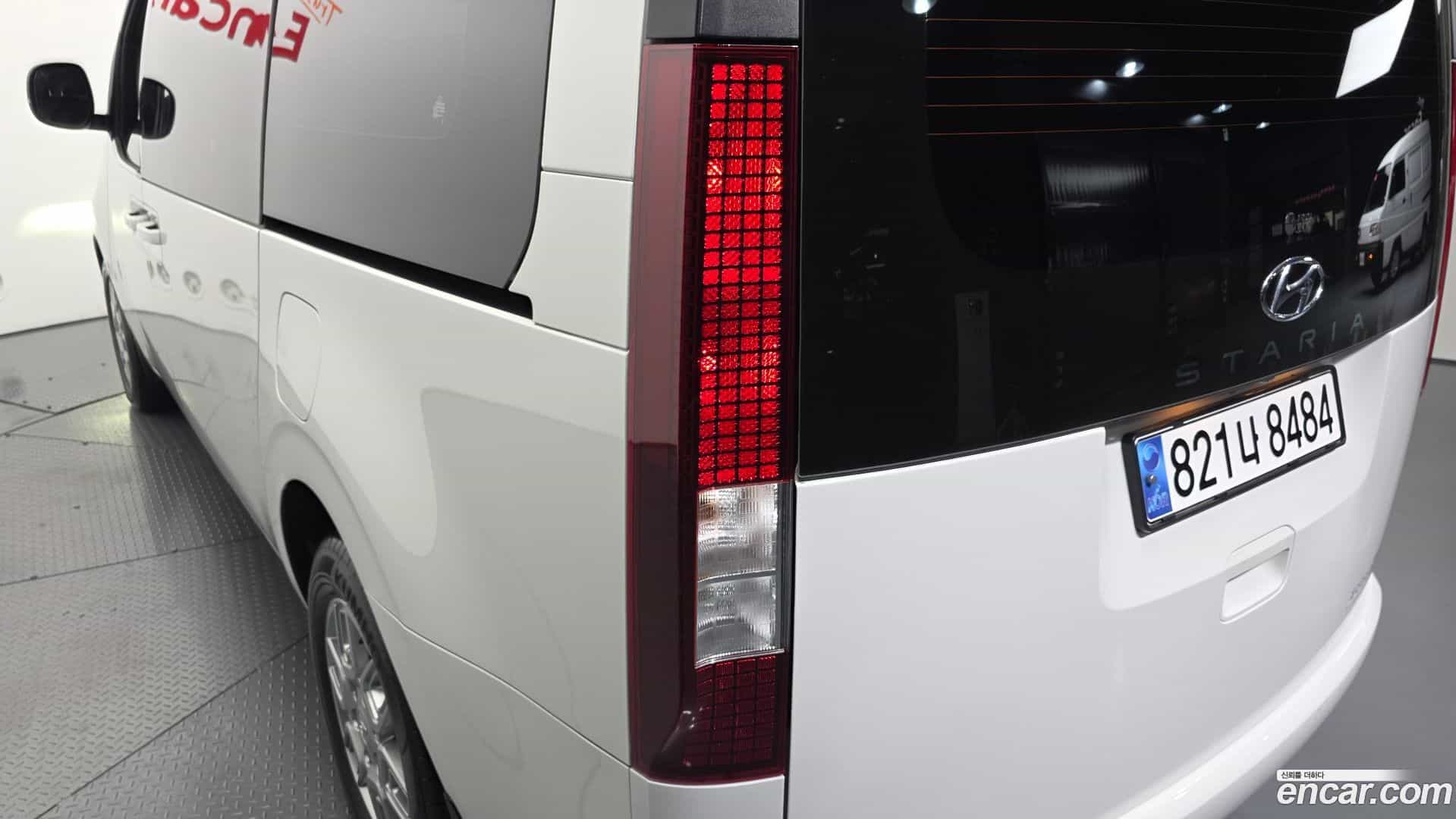 Staria Hyundai 2024.0-OUTER-033