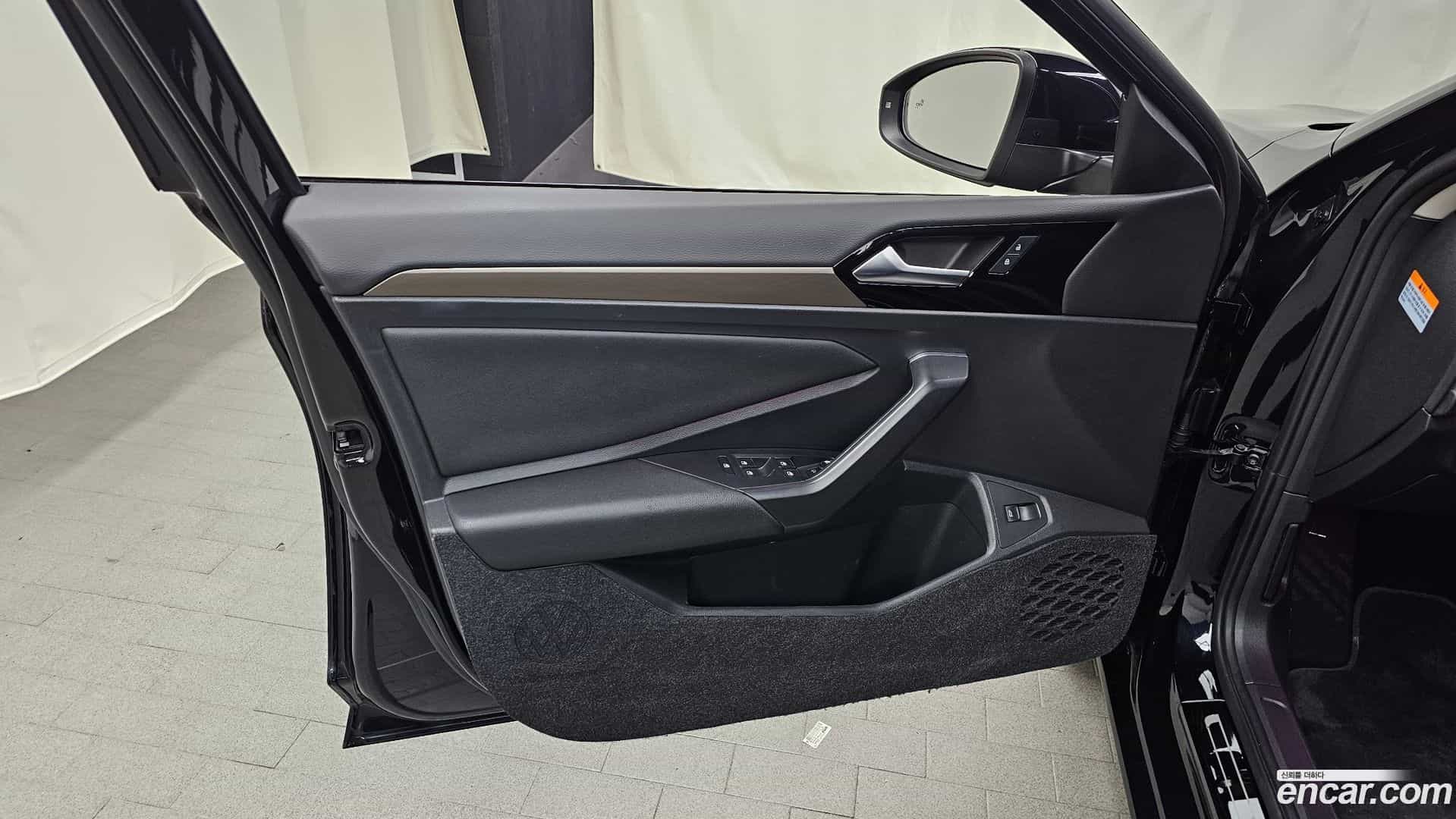 Jetta Volkswagen 2021.11-INNER-034