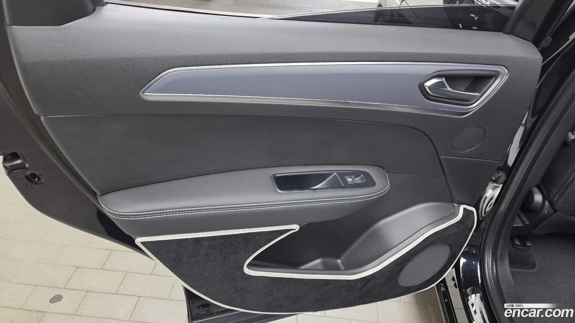 XM3 Renault Korea 2022.5-INNER-035