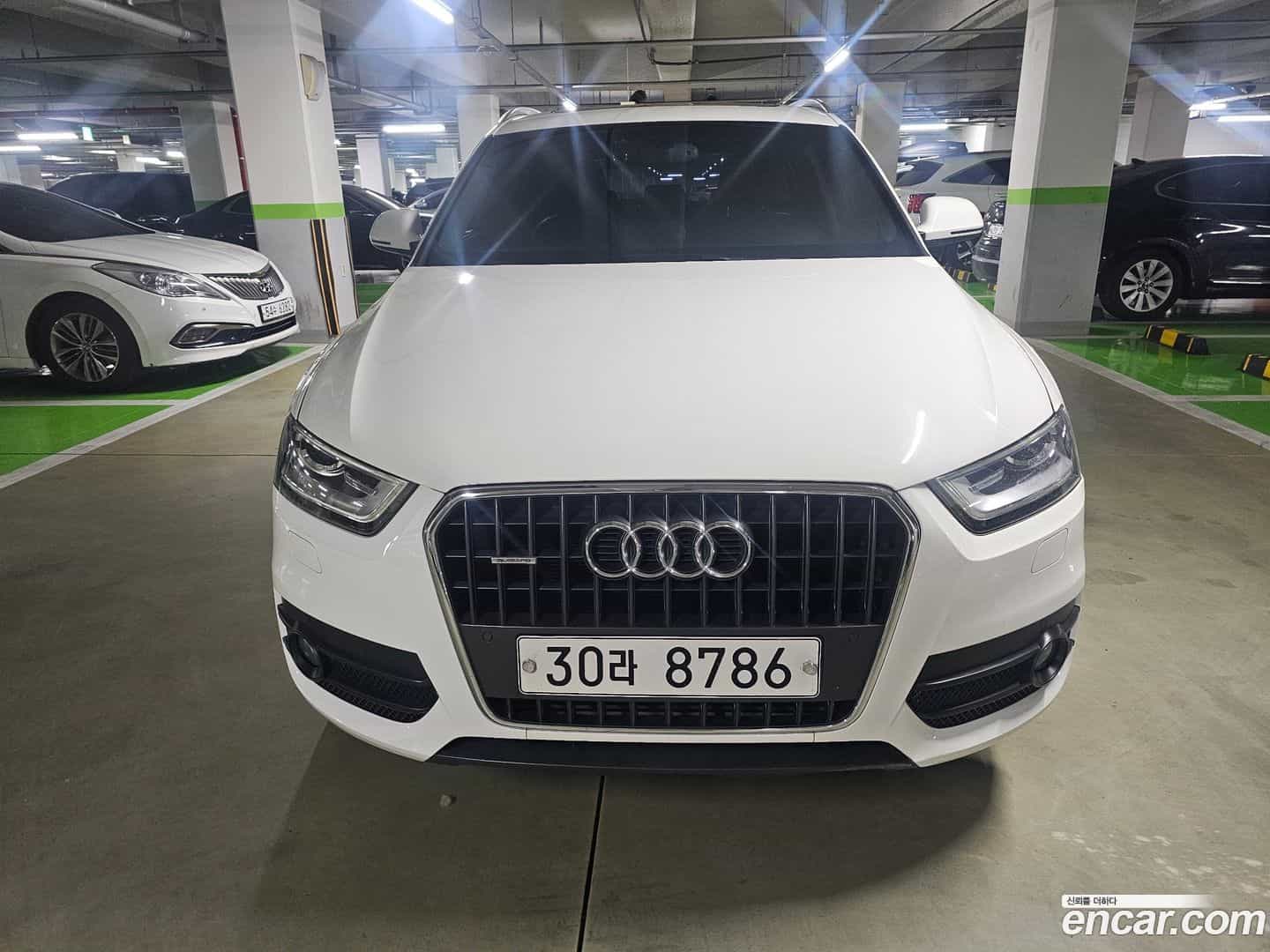 Q3 Audi 2014.8-OUTER-001