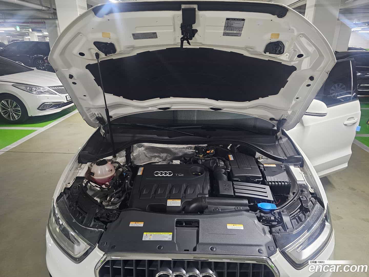 Q3 Audi 2014.8-INNER-010