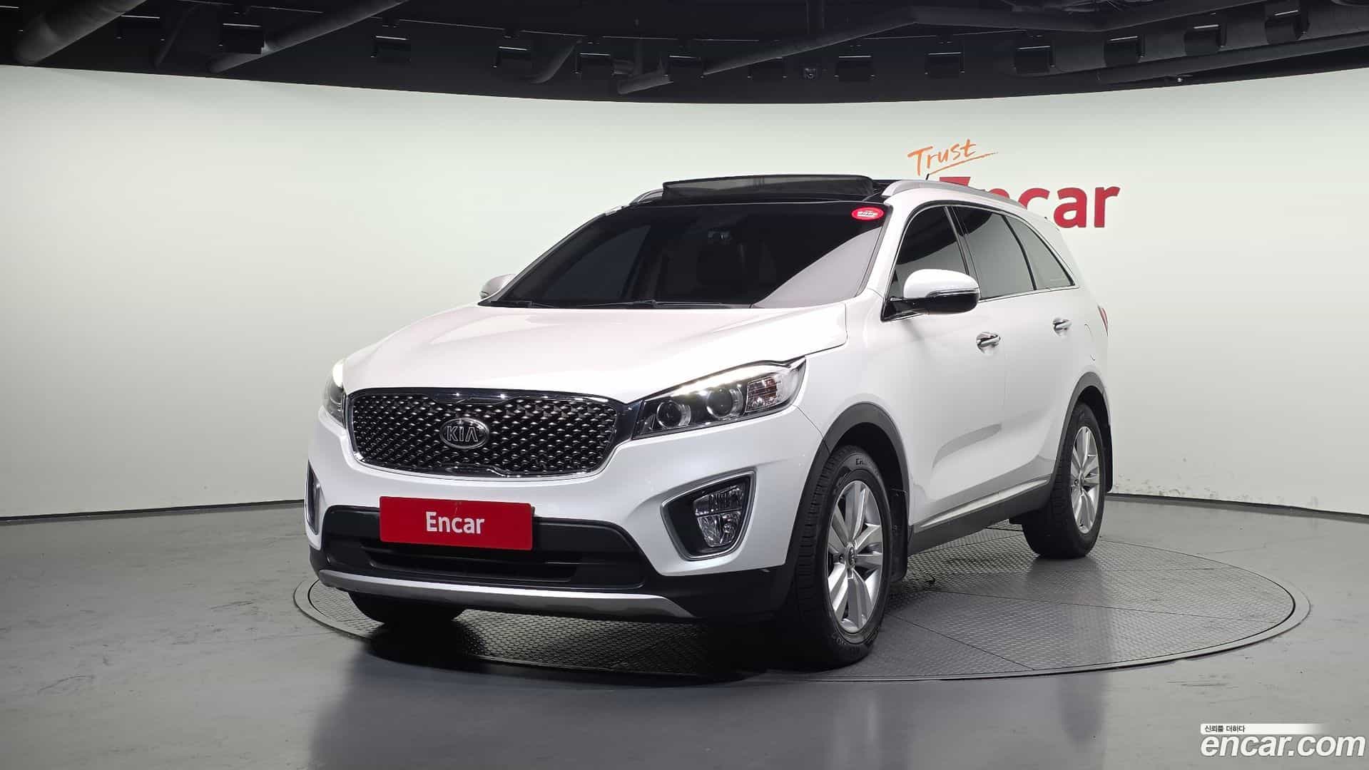 Sorento Kia 2016.2-OUTER-001