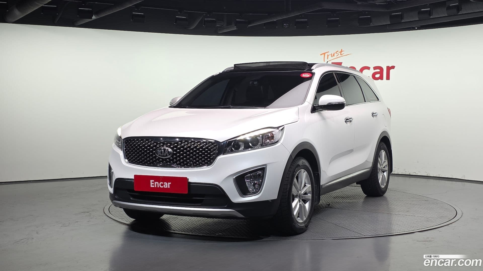 Main__Slider__Photo:Sorento Kia 2016.2-0