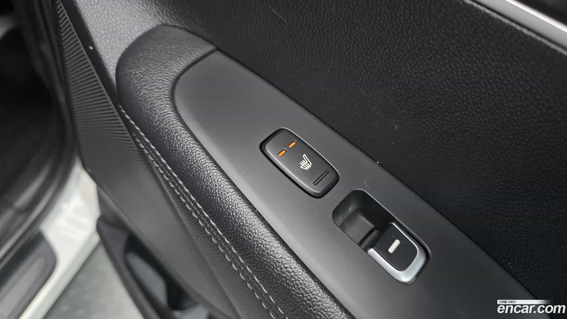 Sorento Kia 2016.2-OPTION-020
