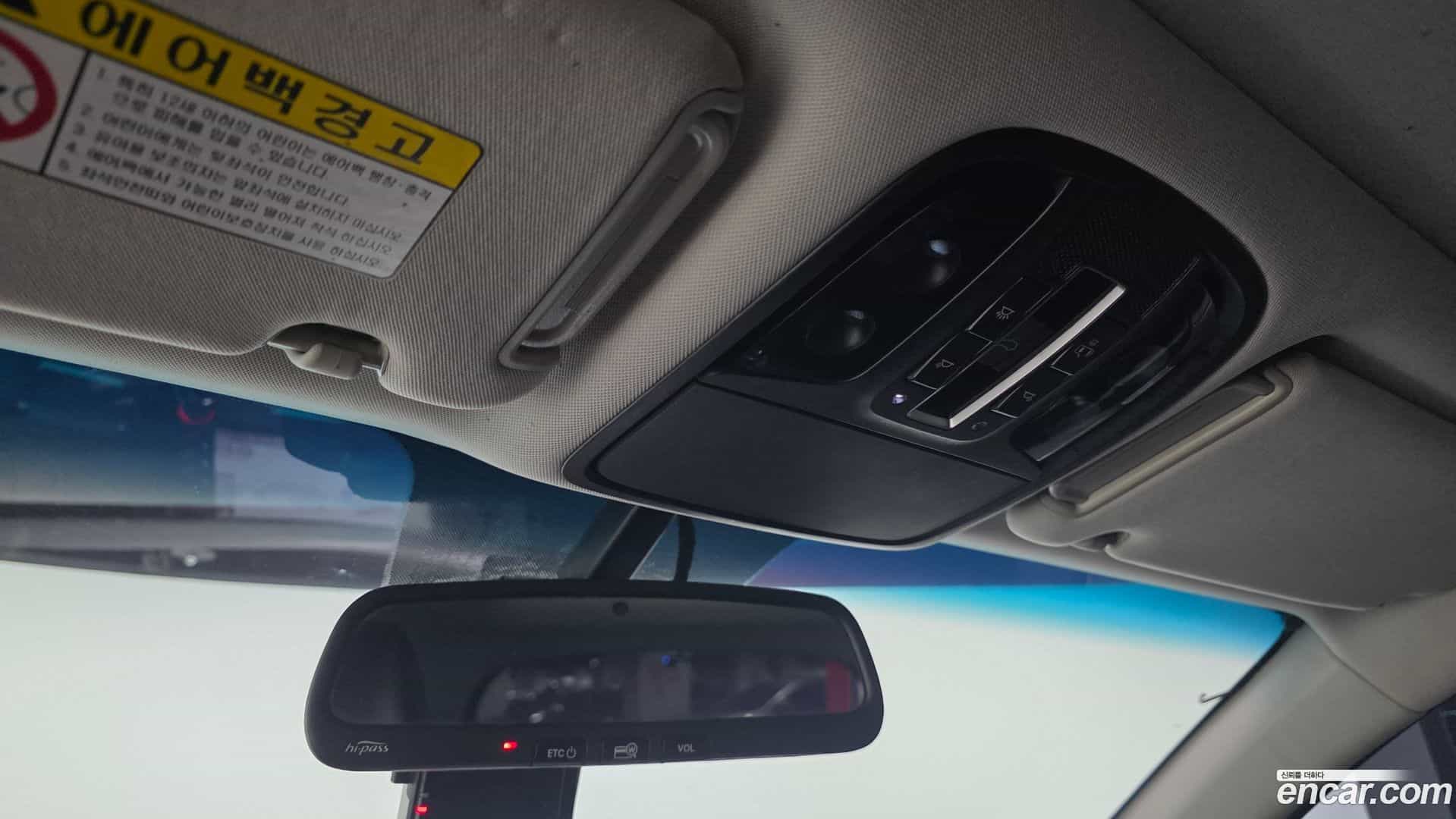 Sorento Kia 2016.2-OPTION-023
