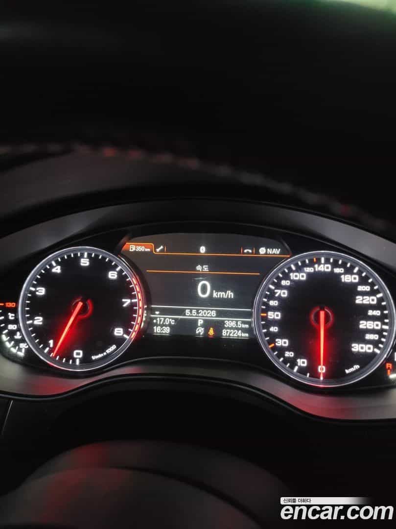 A7 Audi 2014.9-INNER-008