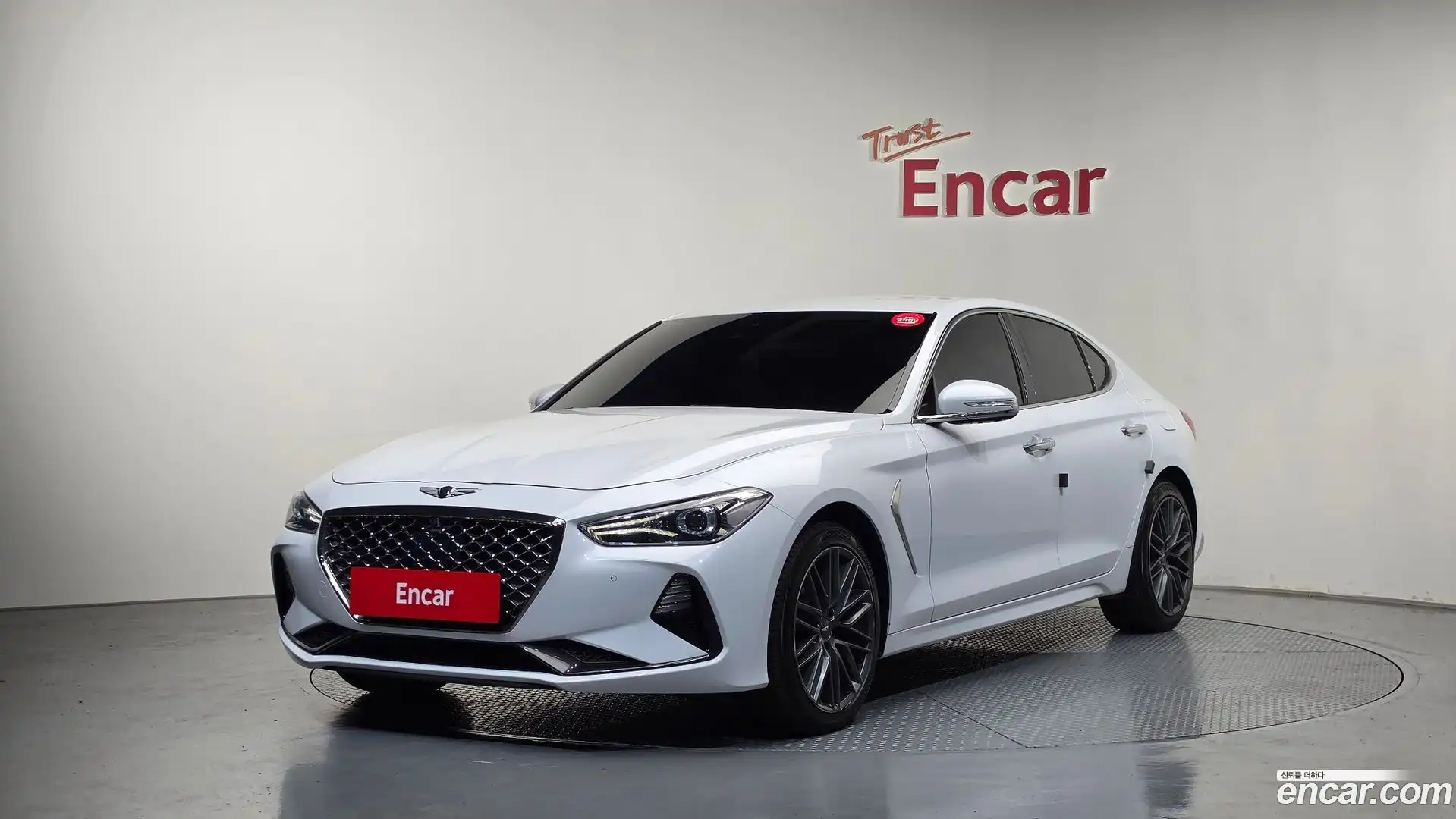 G70 Genesis 2018.10-OUTER-001