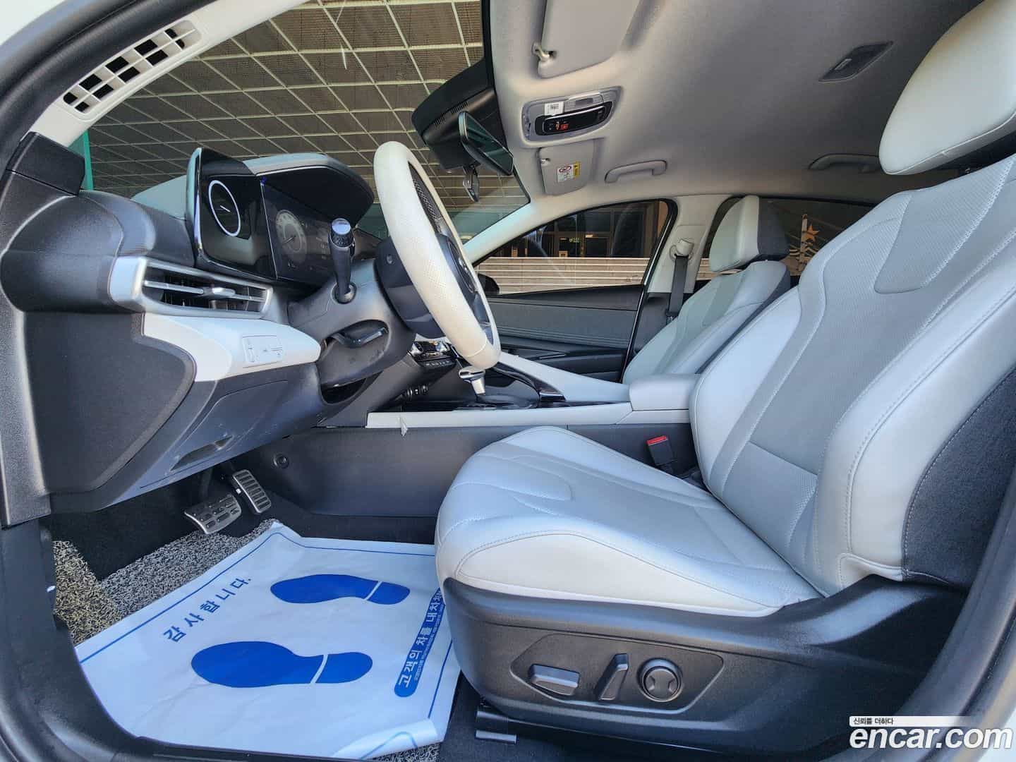 AVANTE Hyundai 2022.9-INNER-010