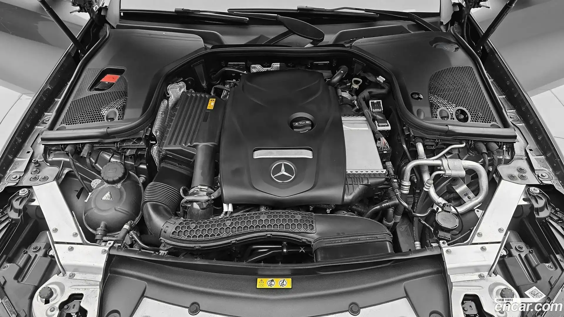 E-Class Mercedes-Benz 2019.1-OUTER-006