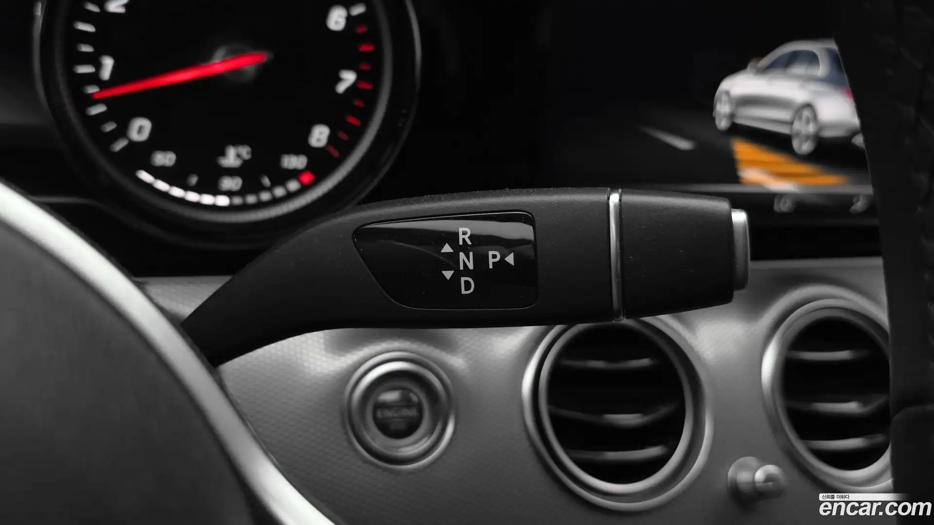 E-Class Mercedes-Benz 2019.1-INNER-009