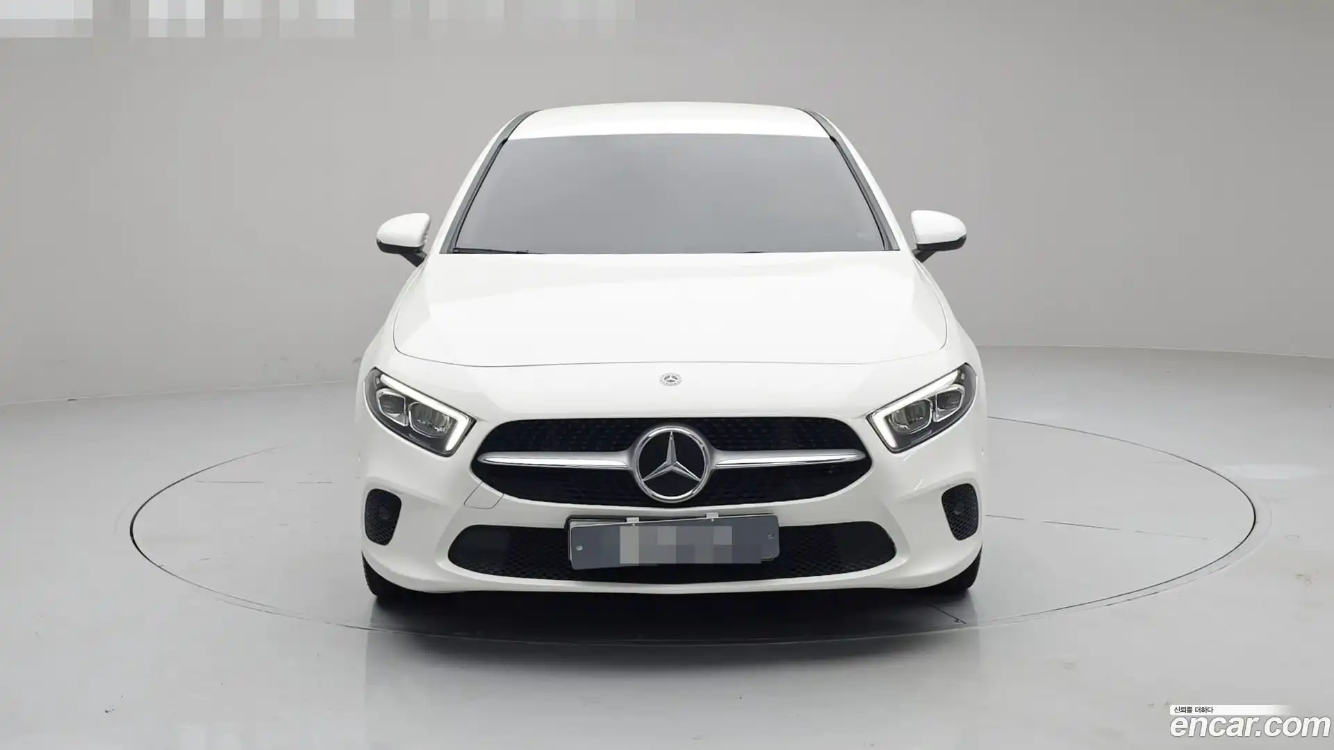 A-Class Mercedes-Benz 2020.3-OUTER-003