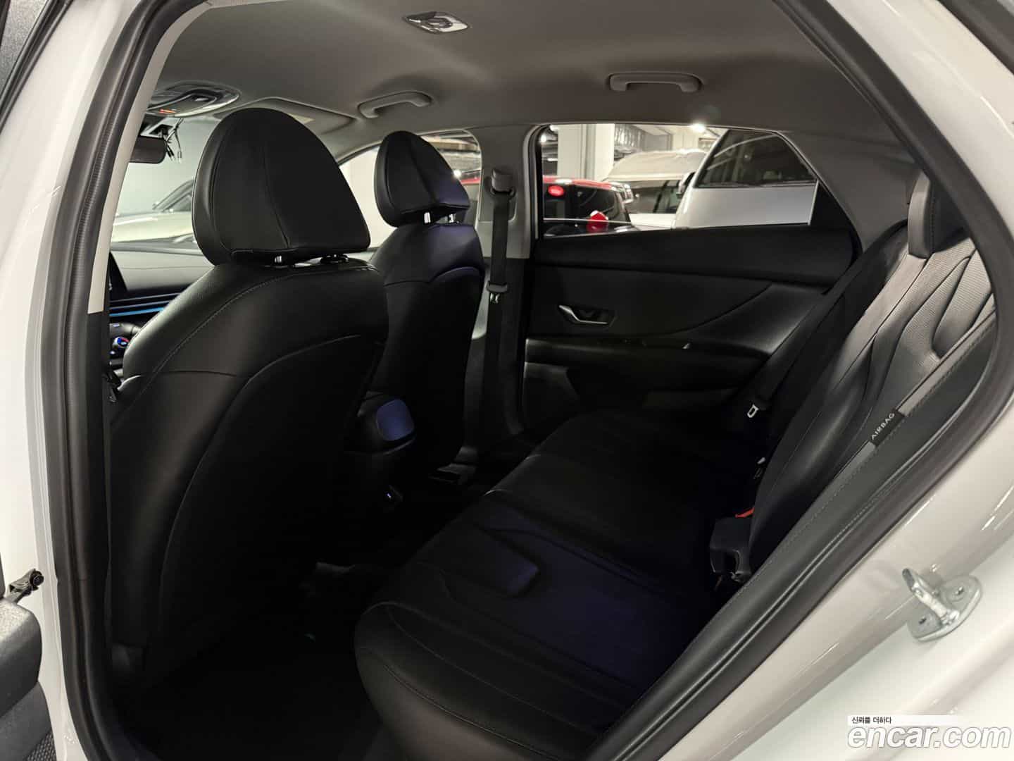 AVANTE Hyundai 2023.4-INNER-010