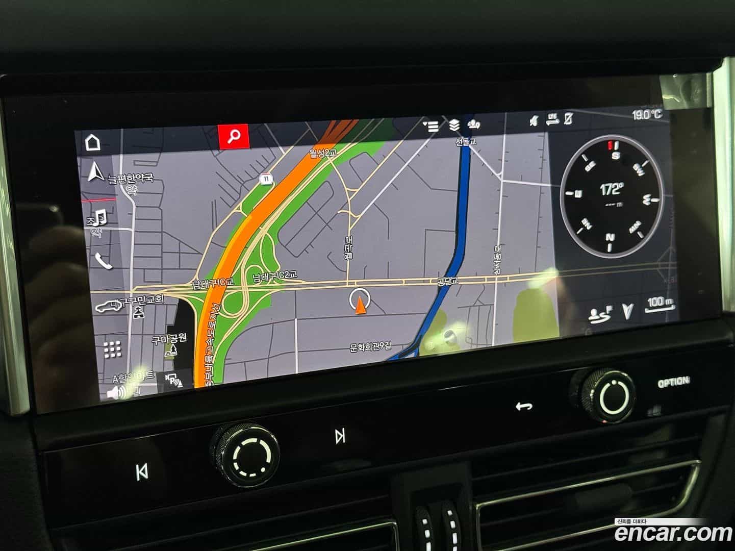 Macan Porsche 2023.0-OPTION-017