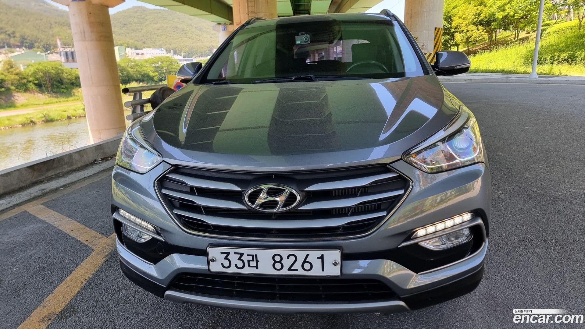 Main__Slider__Photo:Santafe Hyundai 2017.0-0