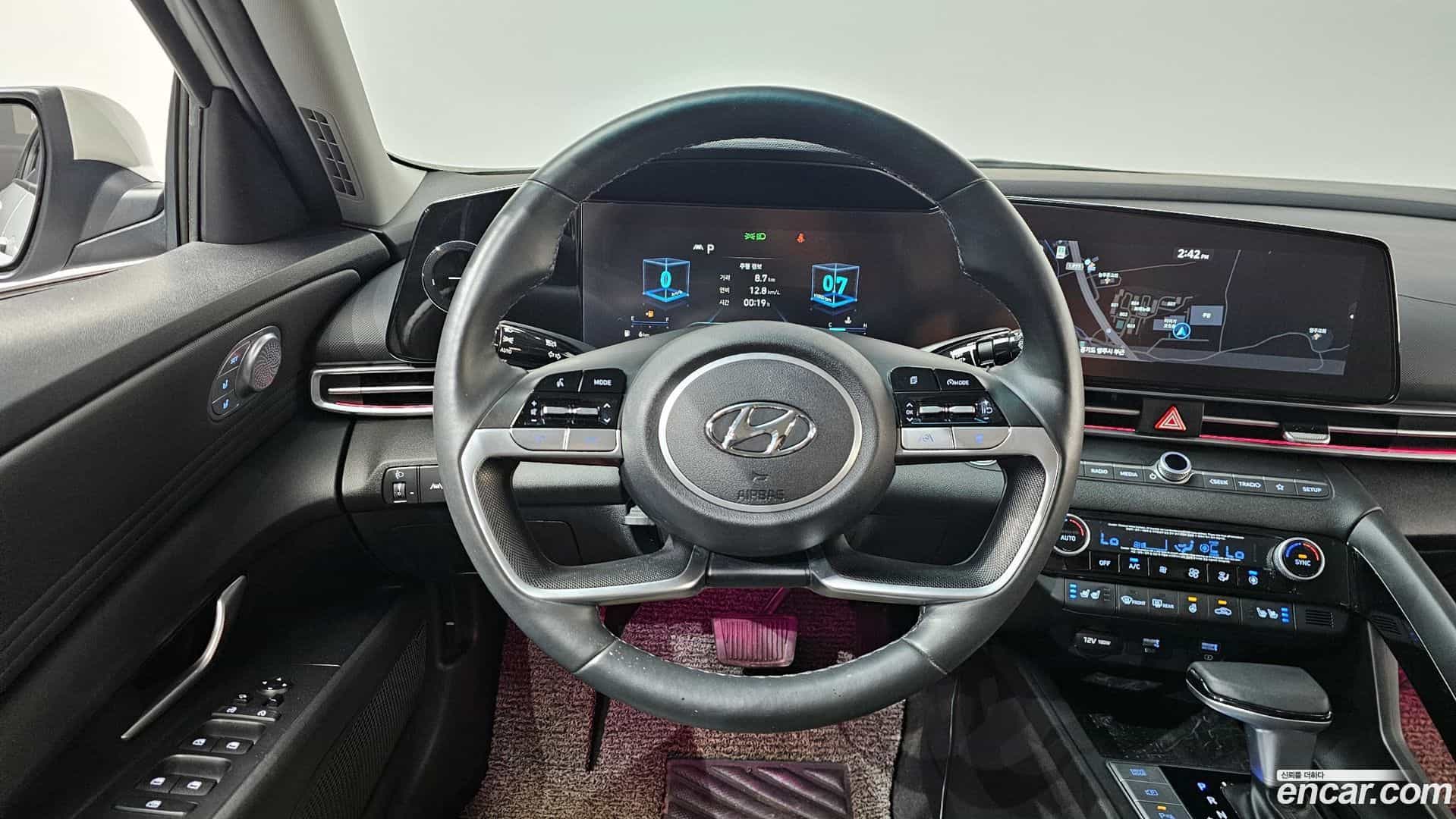 AVANTE Hyundai 2020.6-OPTION-016
