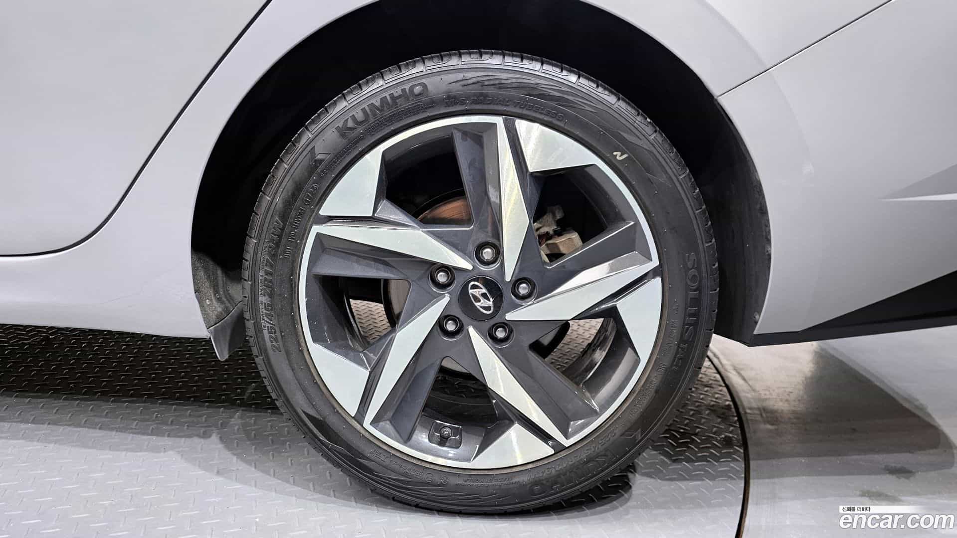 AVANTE Hyundai 2020.6-OUTER-031