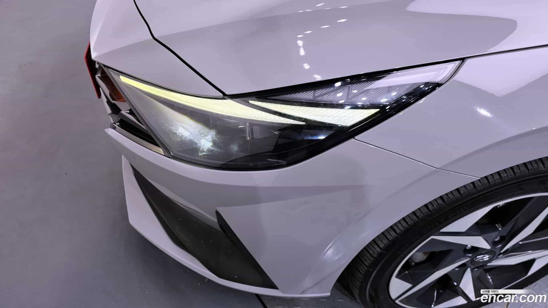 AVANTE Hyundai 2020.6-OUTER-032