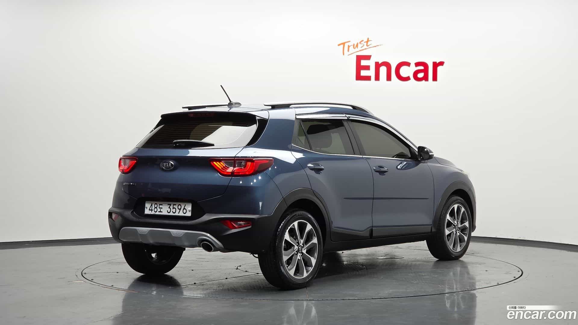 Stonic Kia 2017.9-OUTER-002