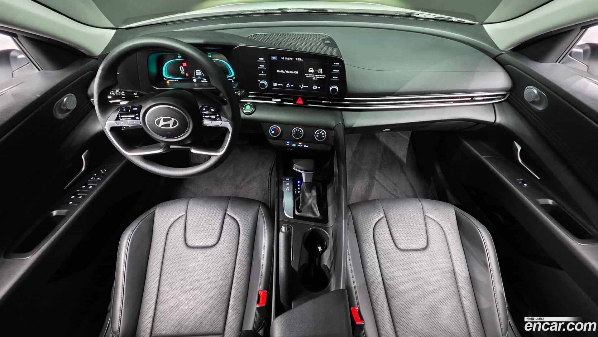 AVANTE Hyundai 2024.0-INNER-007