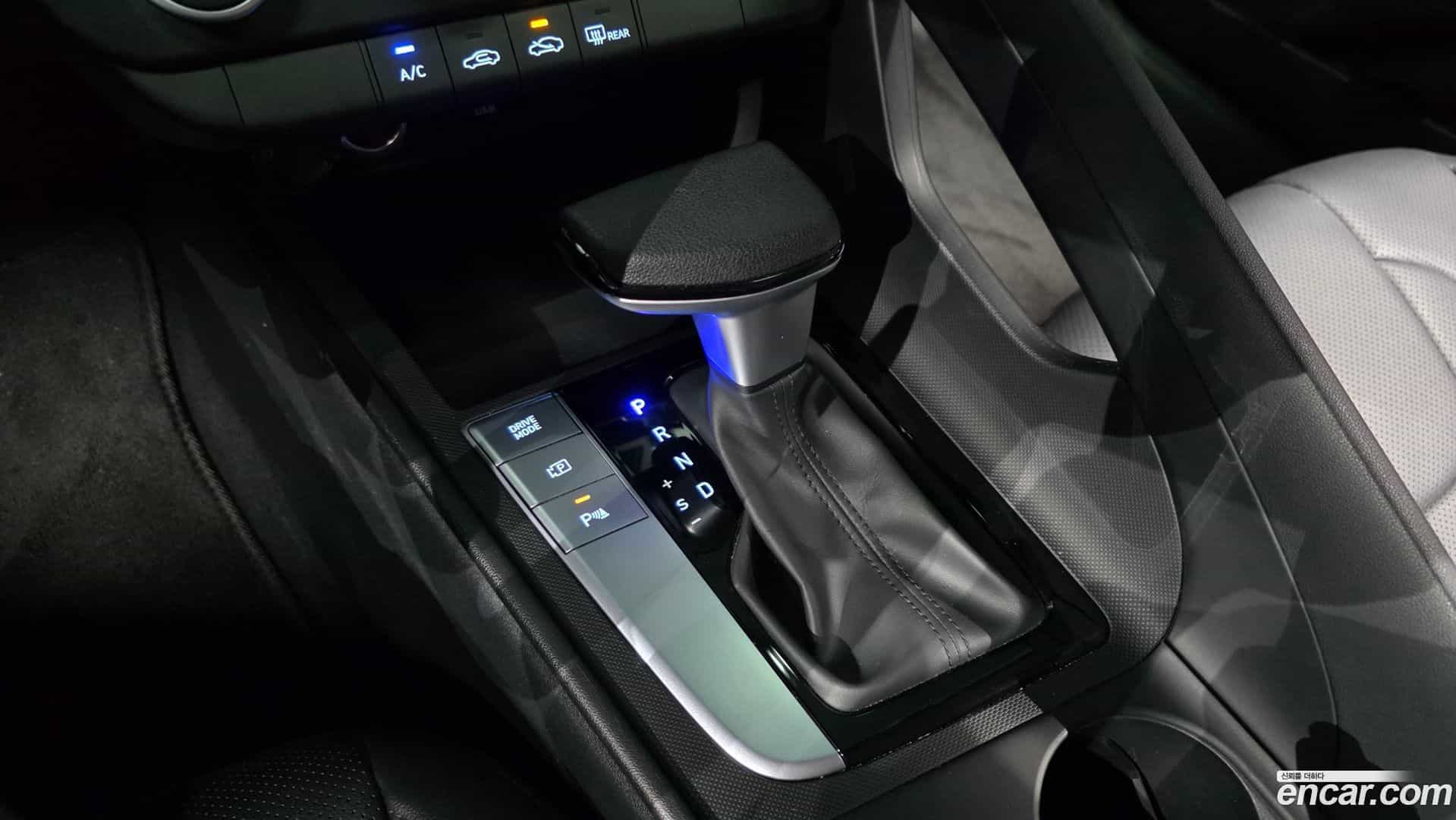 AVANTE Hyundai 2024.0-INNER-009