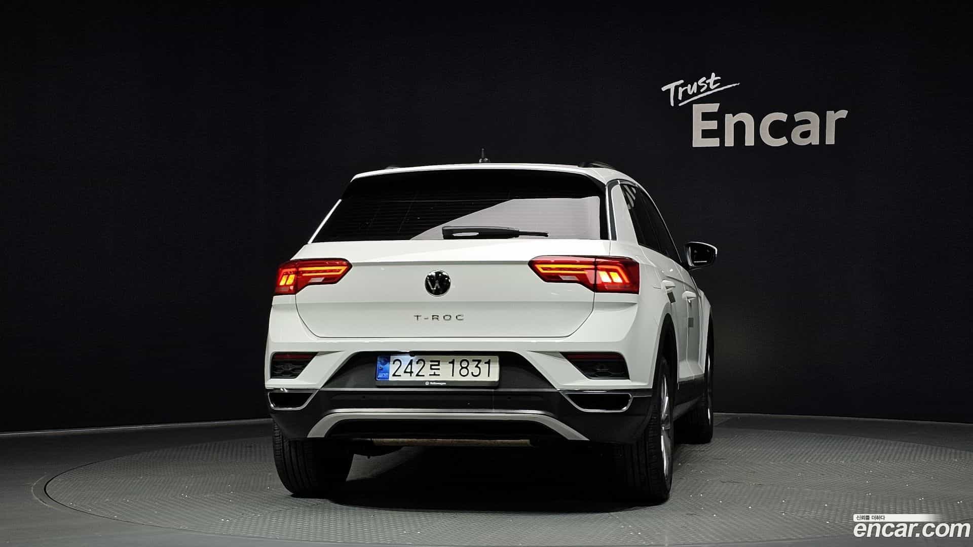 T-Roc Volkswagen 2021.5-OUTER-004