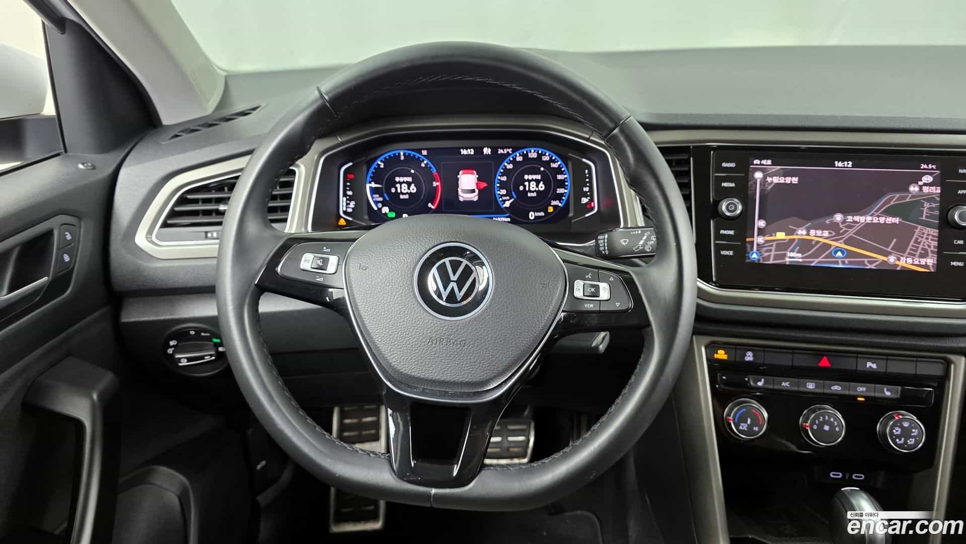 T-Roc Volkswagen 2021.5-OPTION-017