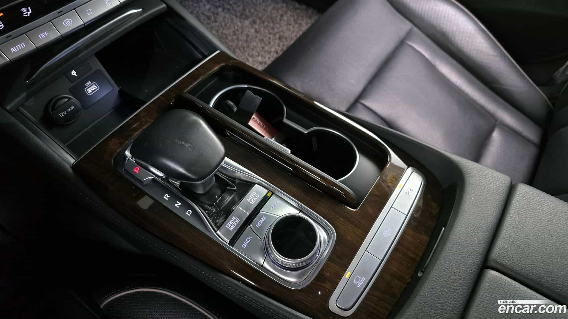 K9 Kia 2021.1-INNER-009