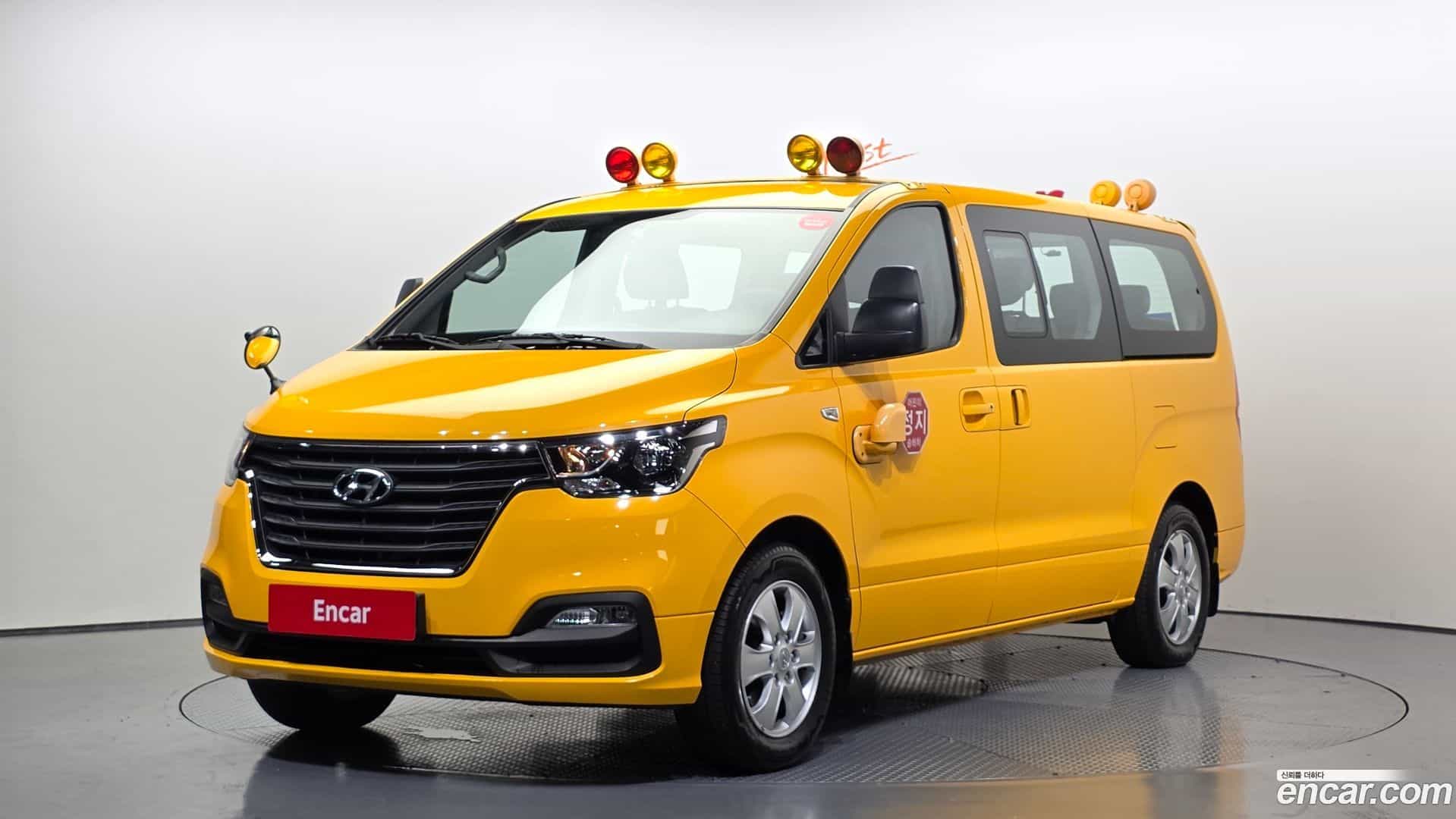Starex Hyundai 2018.5-OUTER-001