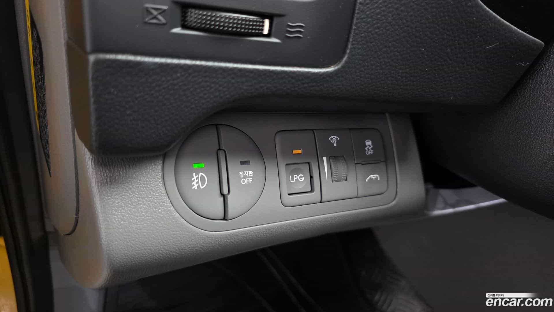Starex Hyundai 2018.5-OPTION-043
