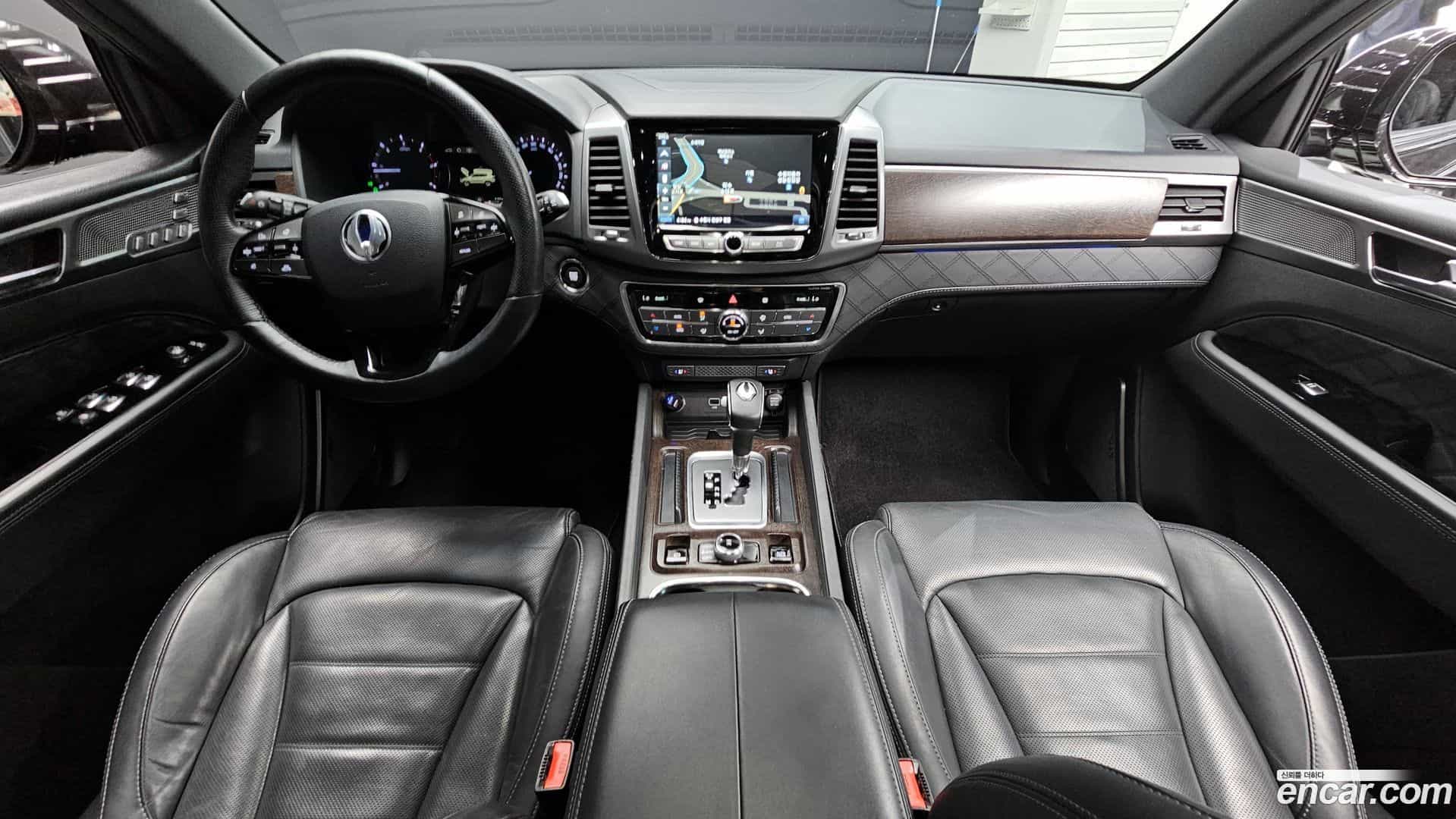 Rexton KG Mobility 2018.10-INNER-007