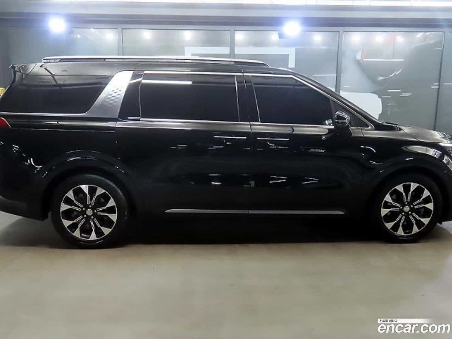 Canival Kia 2021.1-OUTER-003