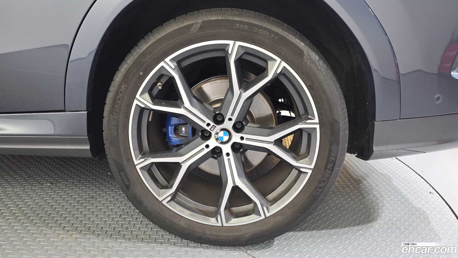 X6 BMW 2022.4-OUTER-031