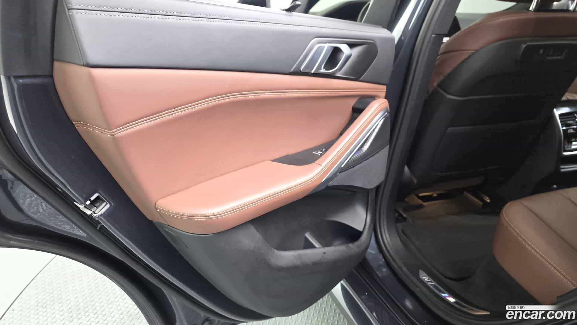 X6 BMW 2022.4-INNER-035