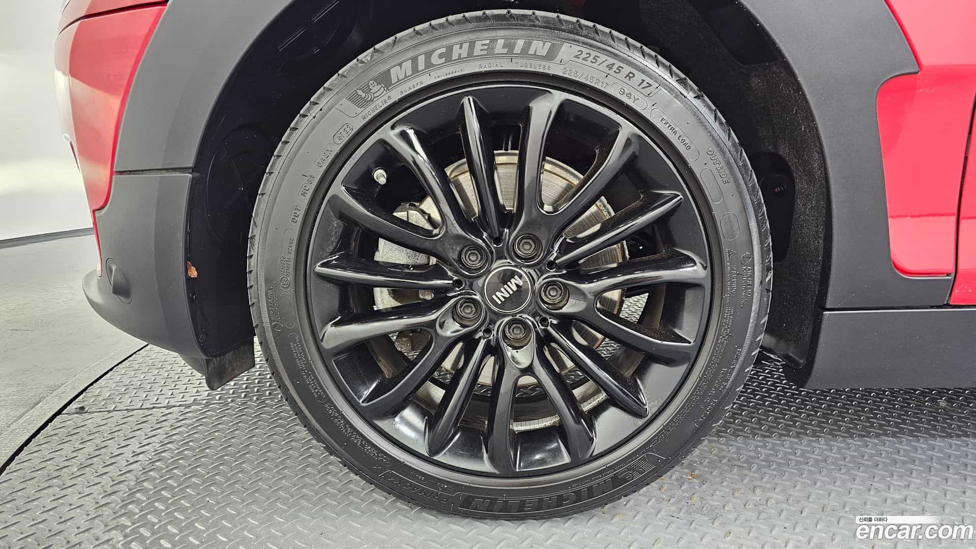 Clubman Mini 2023.5-OUTER-005