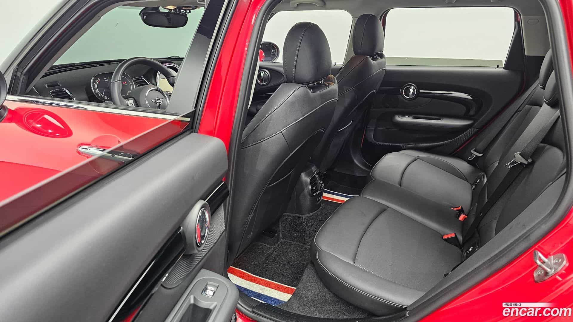 Clubman Mini 2023.5-INNER-036