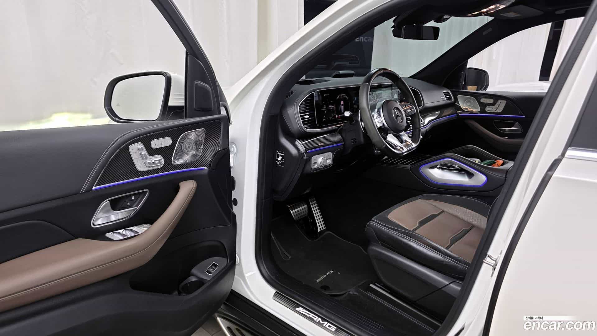 GLE-Class Mercedes-Benz 2021.5-INNER-010