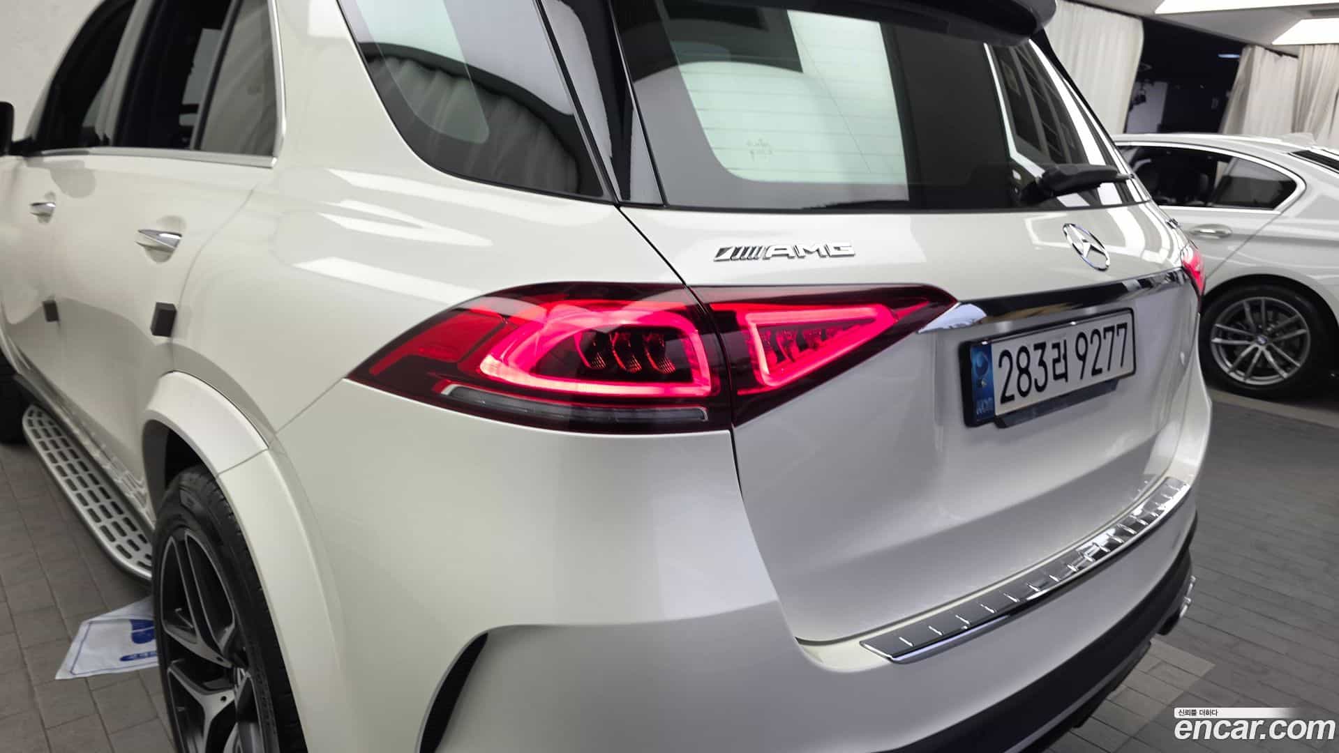 GLE-Class Mercedes-Benz 2021.5-OUTER-033