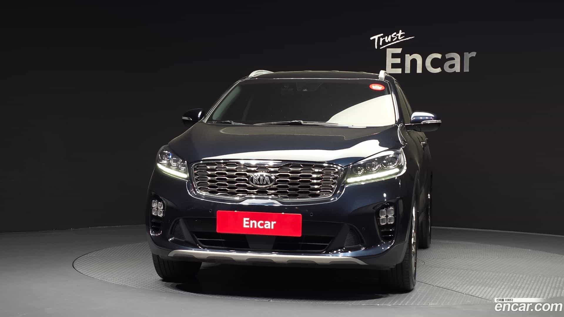 Sorento Kia 2019.6-OUTER-003