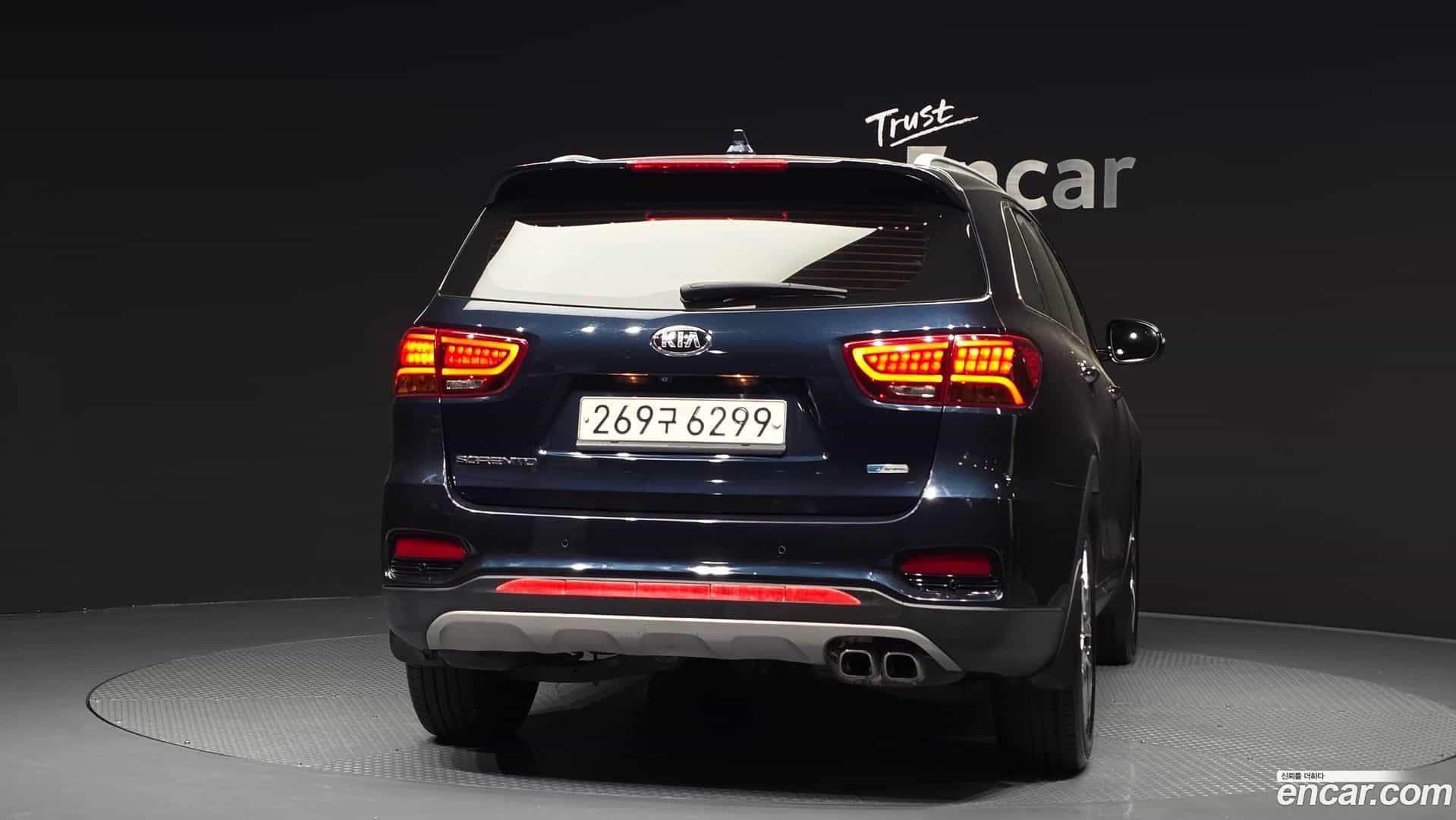 Sorento Kia 2019.6-OUTER-004