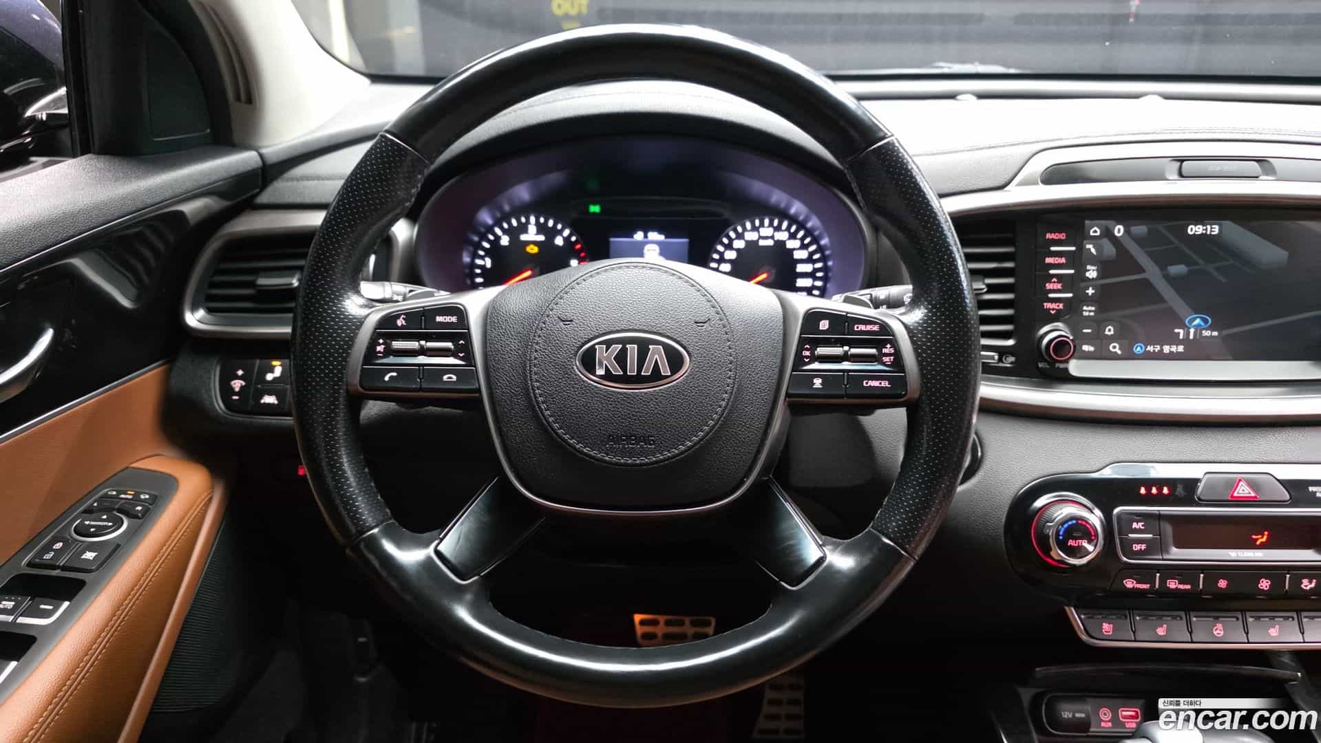 Sorento Kia 2019.6-OPTION-017
