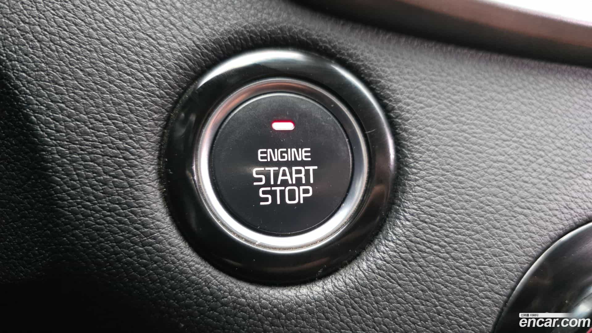 Sorento Kia 2019.6-OPTION-041