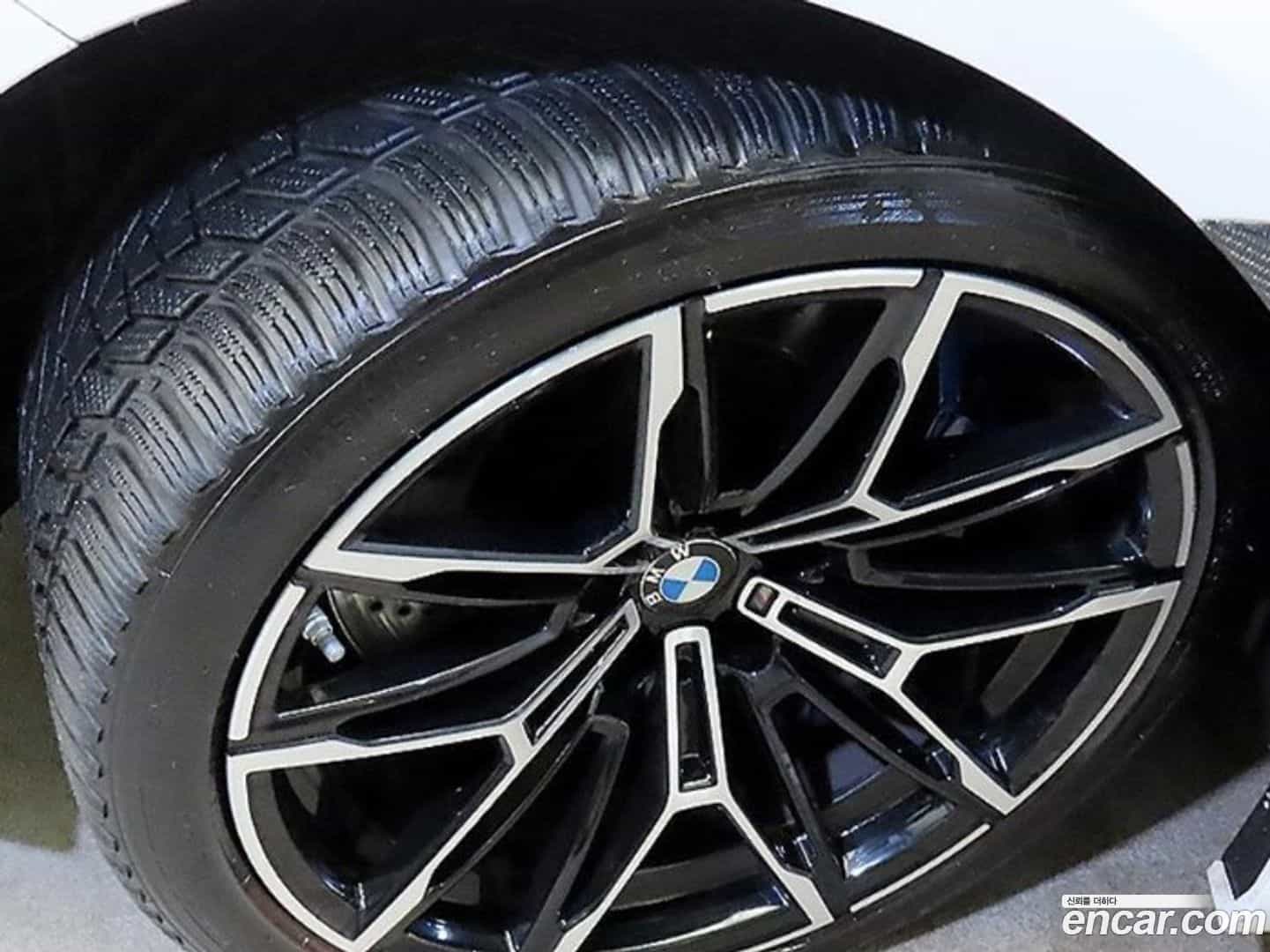 M2 BMW 2023.10-OPTION-022