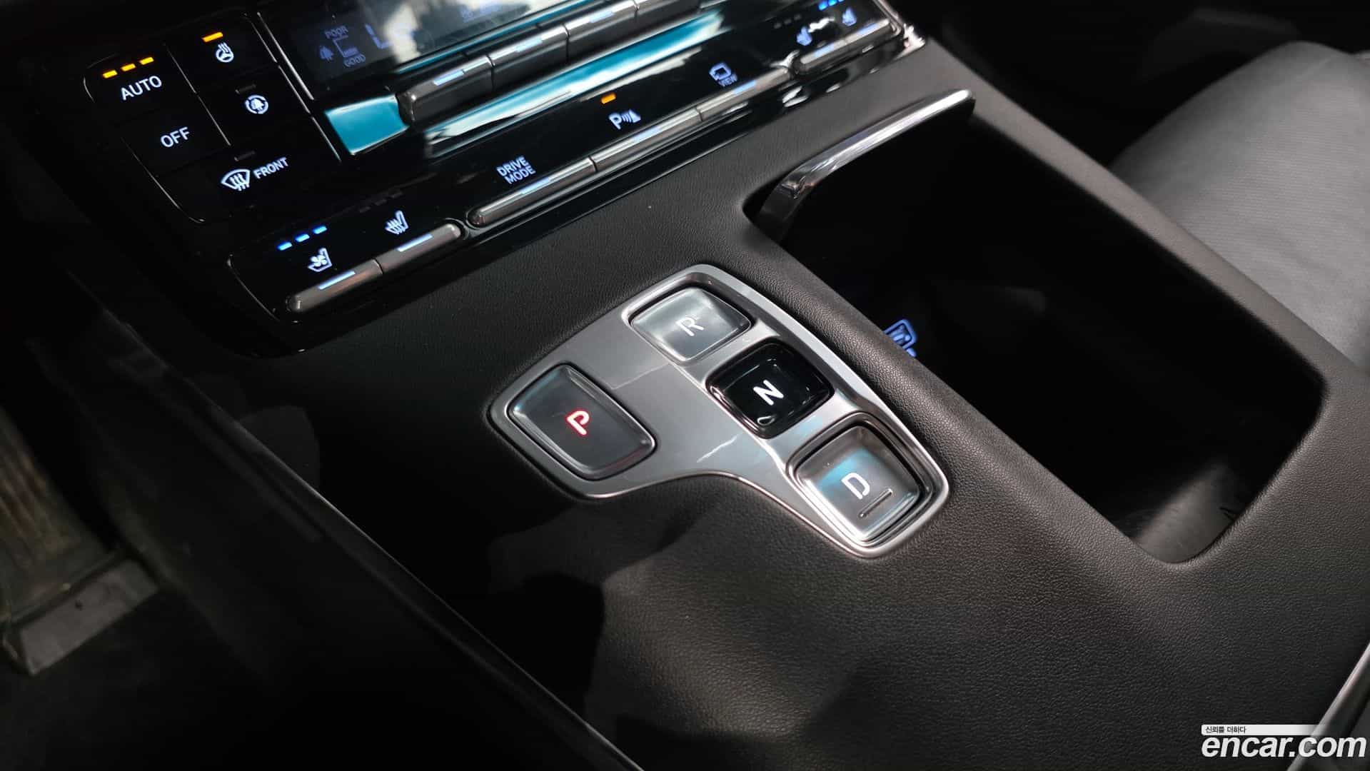 Grandeur Hyundai 2020.3-INNER-009
