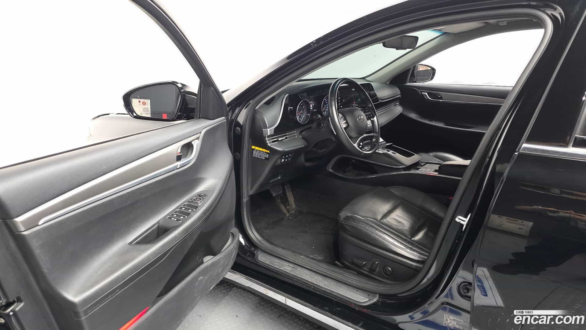 Grandeur Hyundai 2020.3-INNER-010