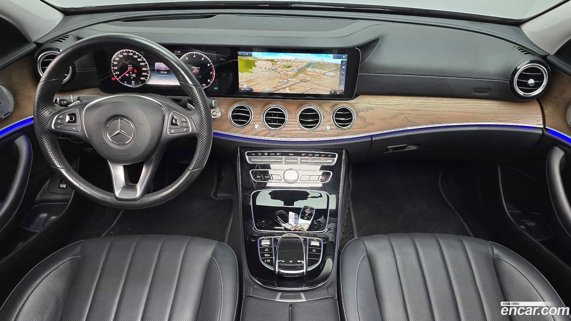 E-Class Mercedes-Benz 2018.5-INNER-007