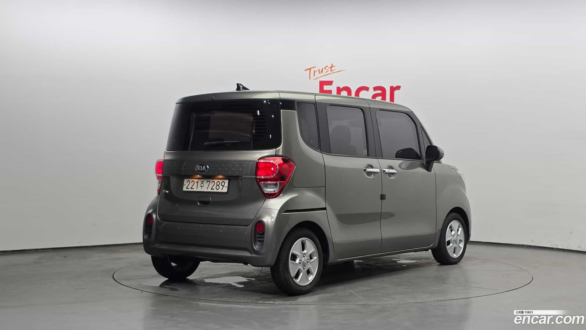 RAY Kia 2021.4-OUTER-002